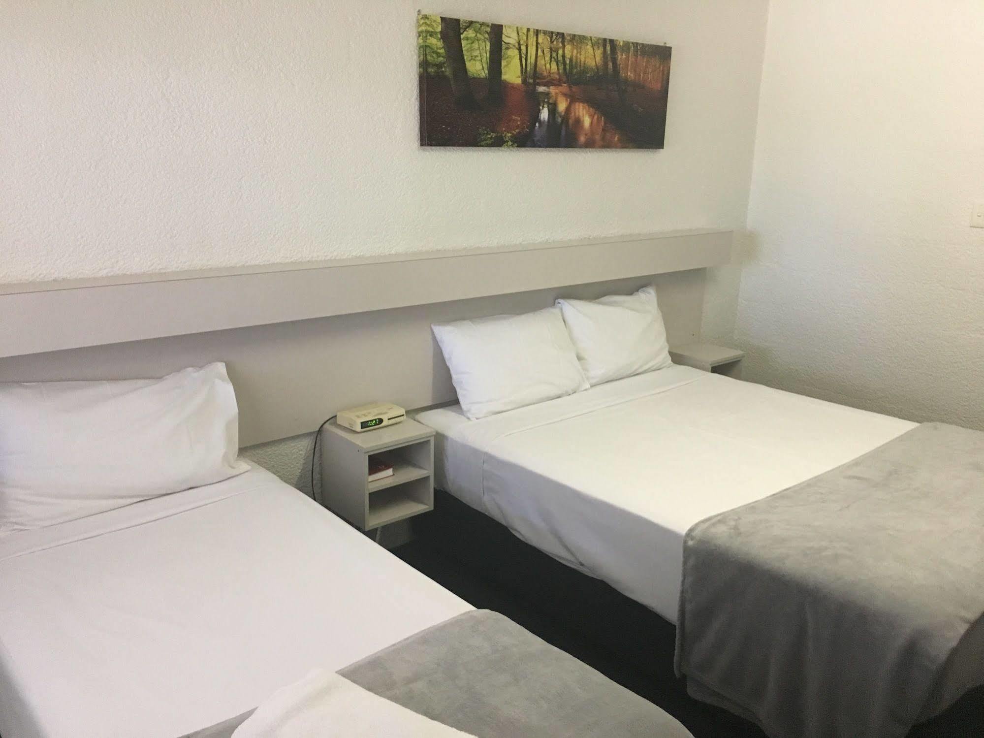 Balonne River Motor Inn Saint-George Extérieur photo